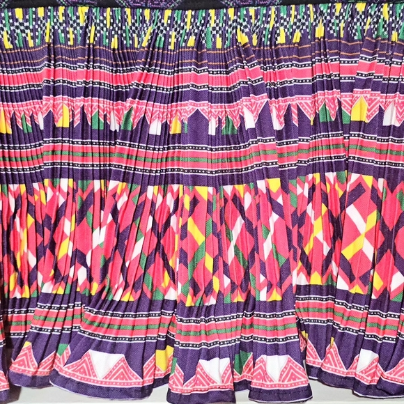 Hmong Pattern Colorful Strapless With Ruffle Flare Top - Picture 4 of 4